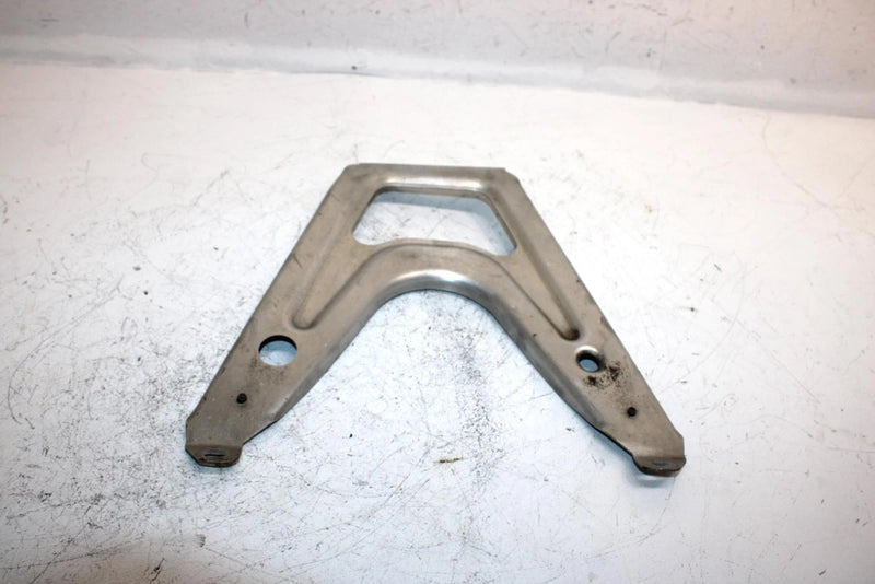 06 Ski-doo Gsx 600 Ho Sdi Oem Front Bumper Support 502006772 SS14