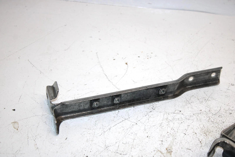 79 Yamaha Enticer 340 Et340c Oem Footrest Brace Set 8G8-21910-00-00 SY4