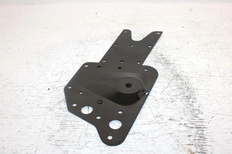 1997 Polaris Classic Oem Right Suspension Bracket 1012440-067 SP42
