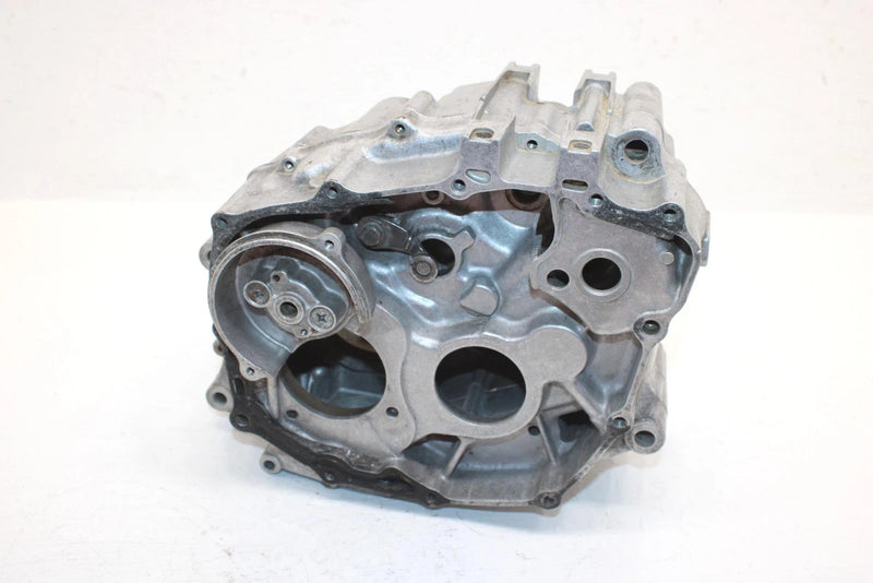 1982 Honda Atc 185 Sa All Terrain Oem Crankcase 11100-958-405 11200-958-000 AH70
