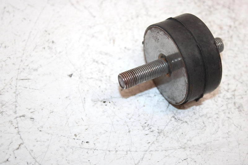 94 Polaris 440 L/c Oem Rear Engine Mount Dampner 3110022 SP53