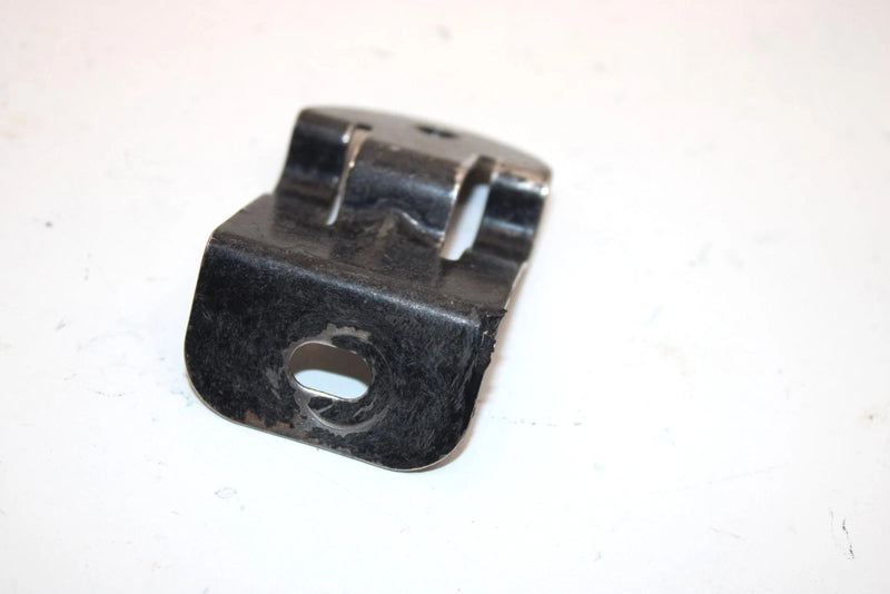 00 Kawasaki Prairie 300 Kvf300b2 Oem Shift Cover Bracket 11049-1738 AK0