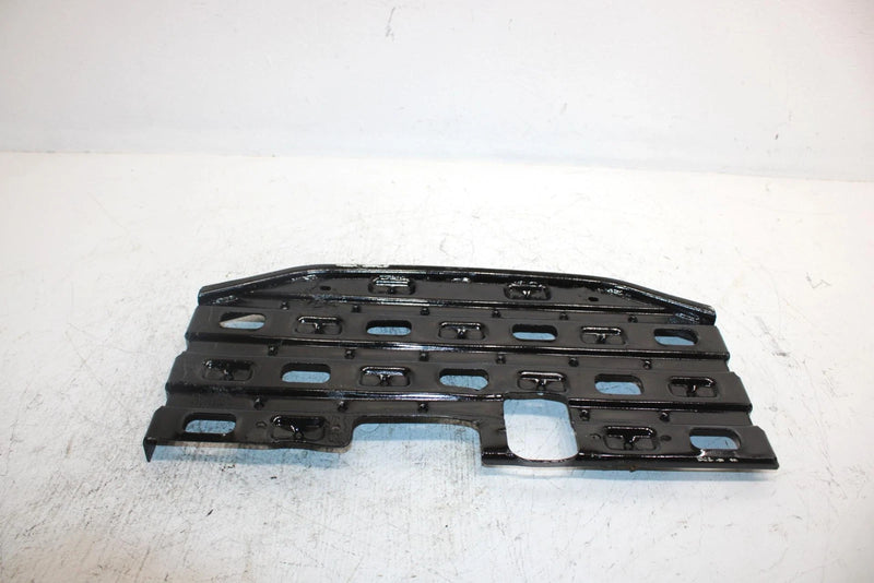 1994 Polaris 400l Oem Right Footrest 1040351-117 AP85