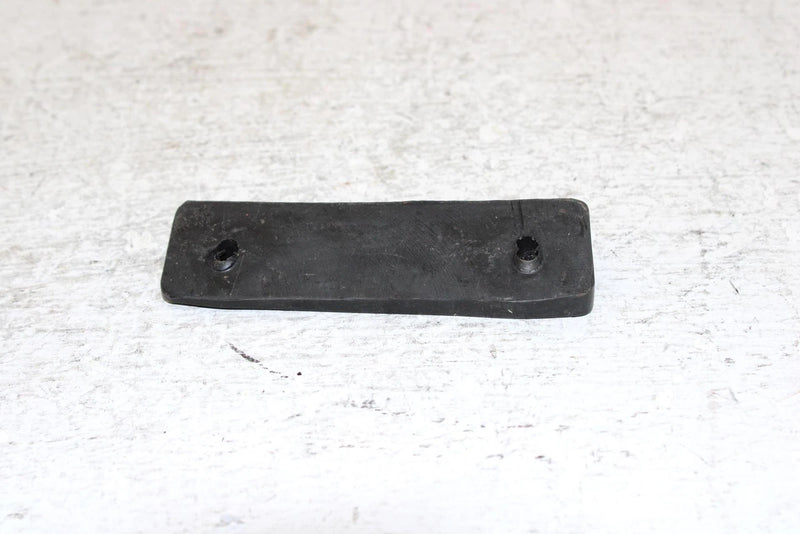 1991 Yamaha Exciter Ii 570 Liquid Oem Reflector Base 82M-85115-00-00 SY24