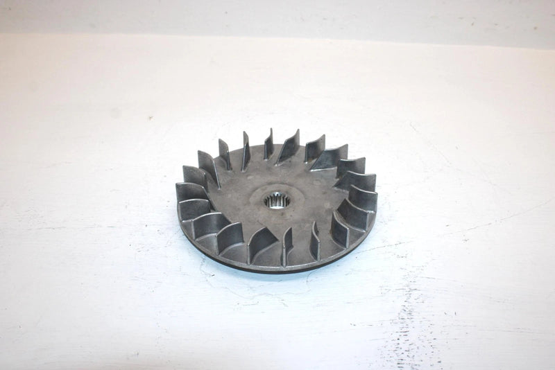 07 Yamaha  Grizzly 350 2wd Oem Primary Fixed Clutch Sheave 5UH-17611-00-00 AY28