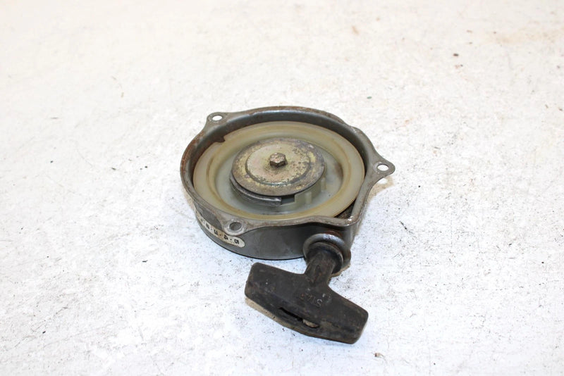 2000 Honda Trx 250 Recon Oem  Starter Recoil 28400-HM8-000 AH52