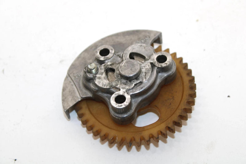 1985 Yamaha  Moto 4 Oem Engine Oil Pump 21V-13300-00-00 Q4341