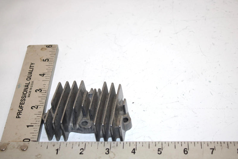 86 Honda Fourtrax  Trx125 A Oem Cylinder Head Side Cover R 12331-459-000 AH16