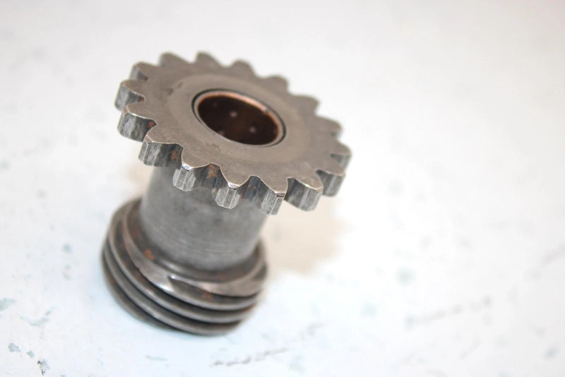 86 Suzuki Lt185 Model F Oem Odometer Drive Gear 26460-24411 AS1