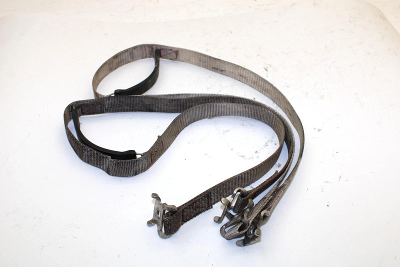 1996 Yamaha Waveventure 700 Oem Fuel Tank Strap Pair GJ3-67743-01-00 JY2