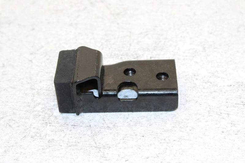 1999 Yamaha Vmax 600 Sx Oem Rubber Dampner Mount 8CH-21485-00-00 SY5