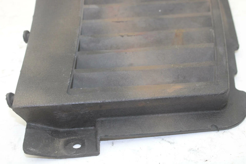 89 Yamaha Phazer PZ480N OEM Left Louver 8X9-77131-00-00 SY52