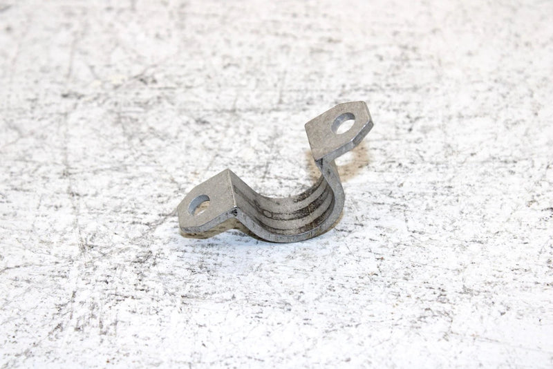 2013 Polaris 600 Rush Pro 65l Oem Sway Bar Clamp 5134458 Q3851