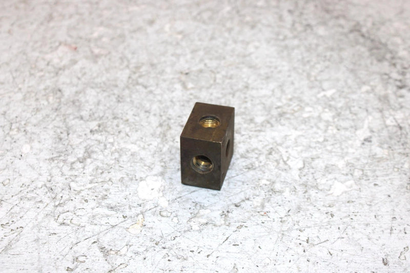 1998 Polaris Xplorer 300 Oem Brake Tee Fitting 7052103 AP180
