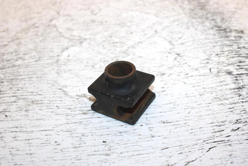 1997 Yamaha Venture Tr Oem Suspension Hook 85K-47447-01-00 SY15