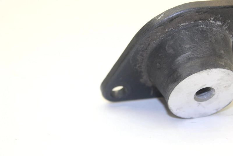 1996 Arctic Cat Monte Carlo 900 Oem Engine Mount Damper 3008-054 Q2304