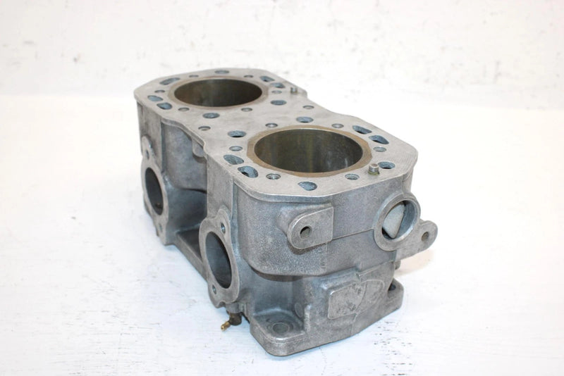 1998 Polaris 500 Oem 72mm Bore Cylinder 3085583 SP39