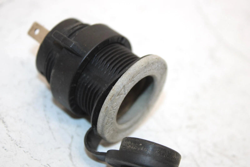 16 Can-am Outlander L Max 450 Efi Dps Oem Accessory Socket 710001248 AB5