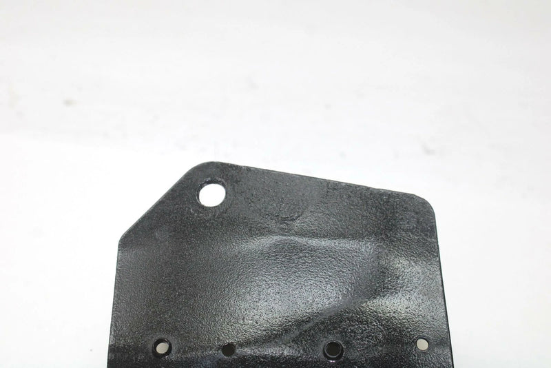 87 Yamaha Exciter EX570L OEM Rear Skid Bracket Pair 84N-21910-00-00 SY51