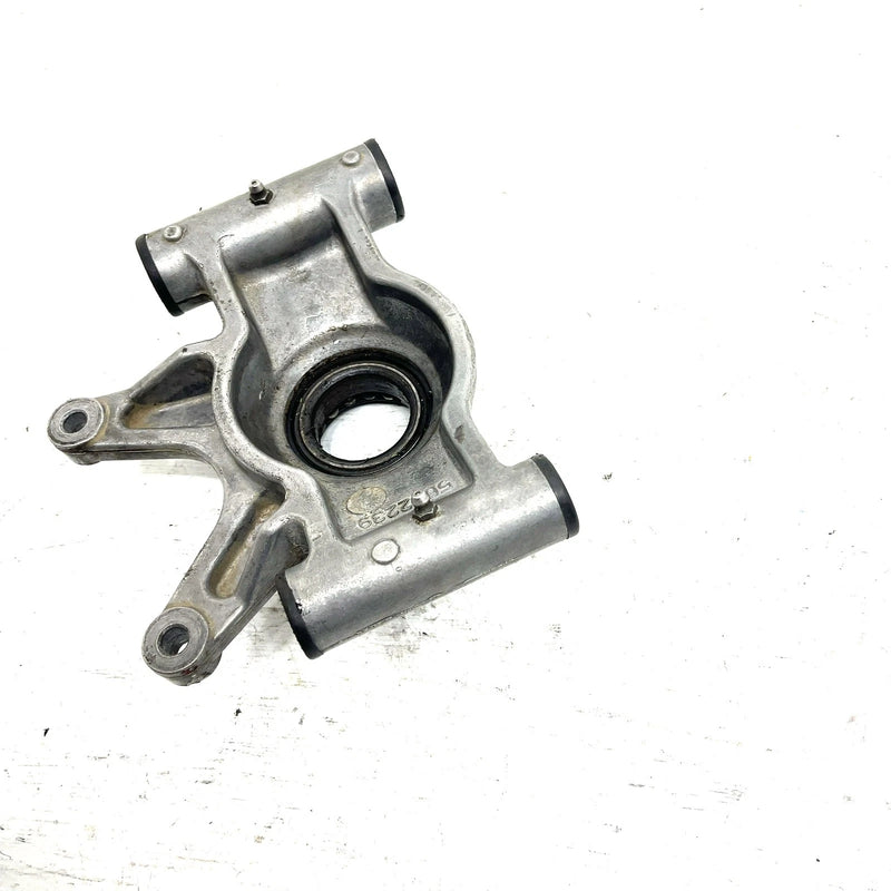 null Polaris Sportsman 550 OEM Right Rear Bearing Carrier 5143608 AP238