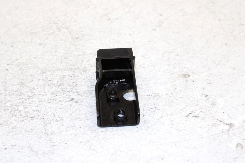 1999 Yamaha Vmax 600 Sx Oem Rubber Dampner Mount 8CH-21485-00-00 SY5
