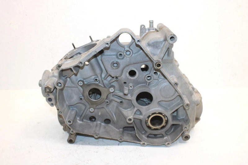 2009 Suzuki Lt-a400f Oem Engine Motor Crankcase 11302-38812 AS26