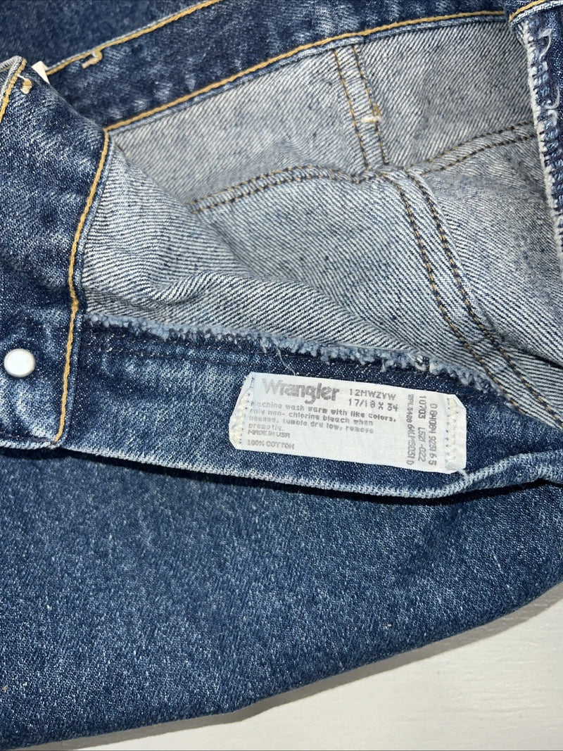 New Men’s Cowboy Cut Wrangler Classic Fit Long Rise Denim Jeans. 17/18x34 K-11