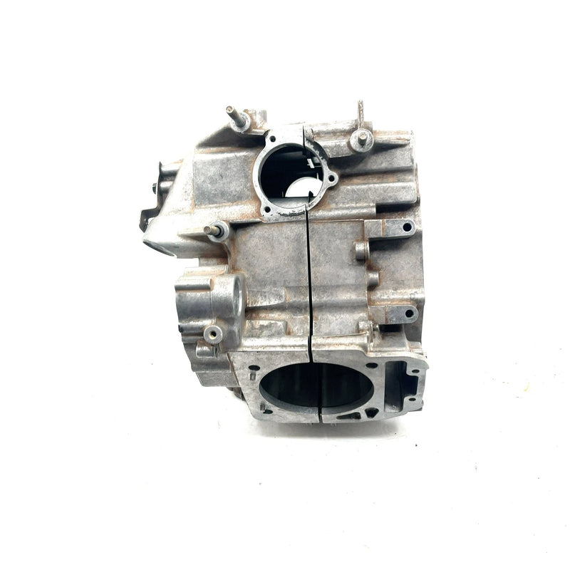 07-22 Can-Am Outlander 650 4x4 XT HO EFI OEM Crankcase 420685317 AB17