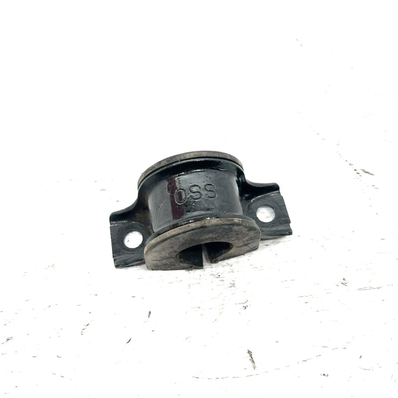 09-13 Honda Big Red 700 MUV700 OEM Sway Bar Mount 52308-SS0-000 XH0
