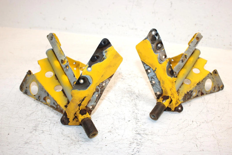 1998 Ski-doo Mxz 670 Oem Trailing Arm Mount Set 518320506 518320507 SS17
