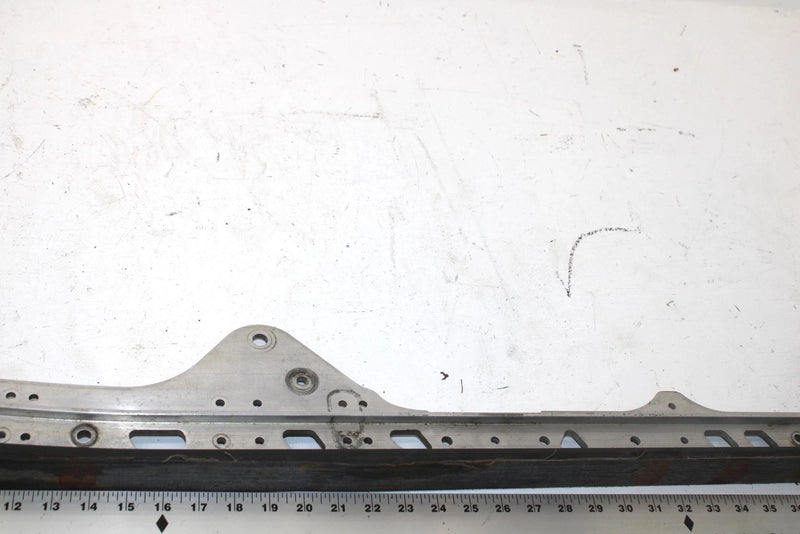 2013 Ski-doo Mxz 600 Oem Skid Runner 503192152 SS64