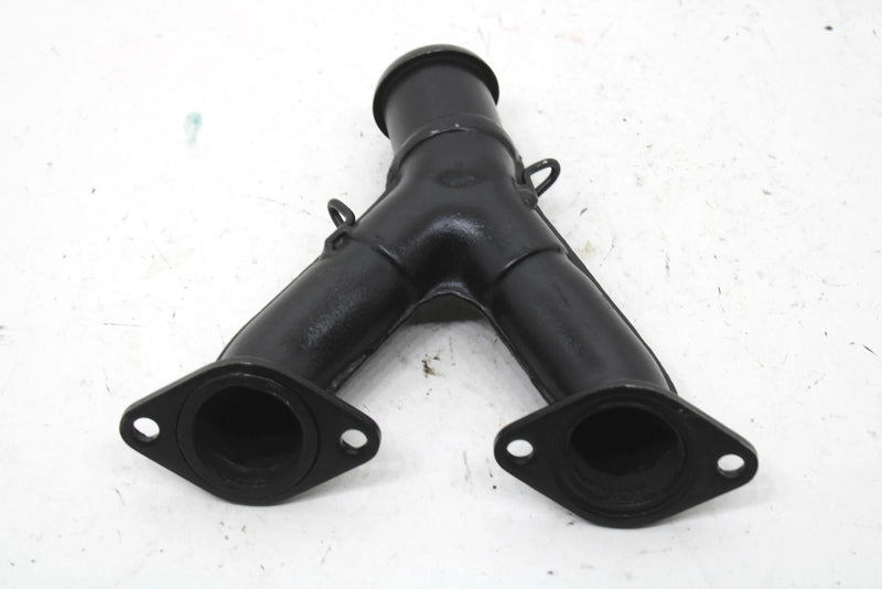 1987 Yamaha Srv Oem Exhaust Manifold  8K4-14610-00-00 SY131
