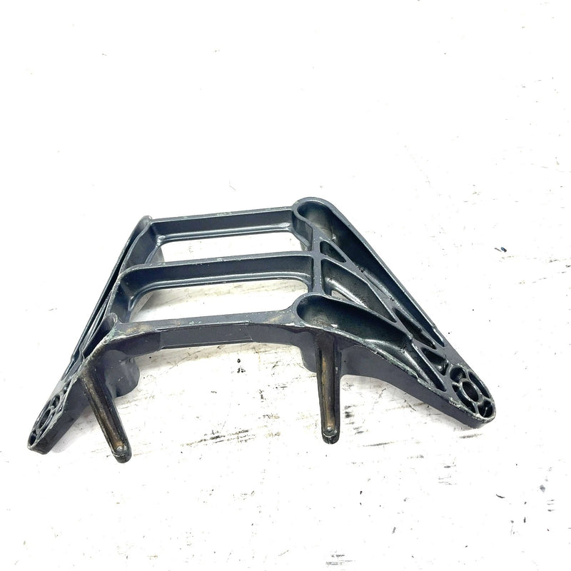 96-97 Yamaha WaveVenture 1100 WVT1100 OEM Rear Engine Mount 63M-21425-00-94 JY14