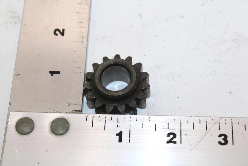 1985 Yamaha  Moto 4 Oem 2nd Pinion Transmission Gear 15T 24W-17121-00-00 AY40