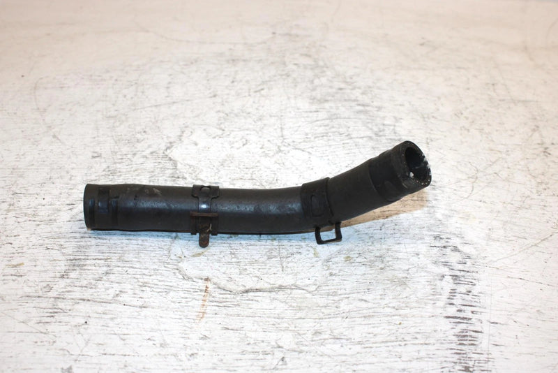 97 Yamaha Vmax Sx700 Triple Oem Rear Exchanger Coolant Hose 8CR-12484-00-00 SY10