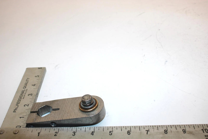99 Arctic Cat Zr 700 Oem Rear Pivot Block 0704-981 Q1672