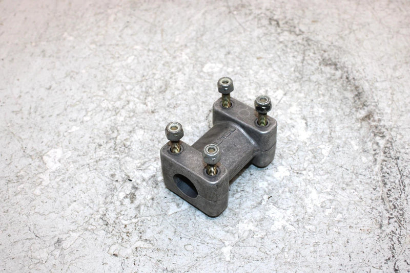 2000 Polaris Xplorer Oem Handlebar Clamp W/Bolts 2200774 AP169