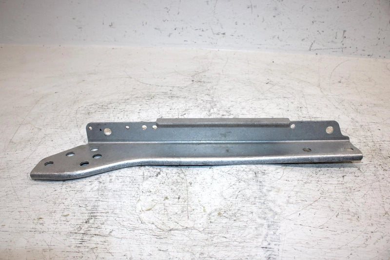 1997 Yamaha Vmax Sx 700 Triple Oem Rear Frame Reinforcement 8CR-21921-00-00 SY10