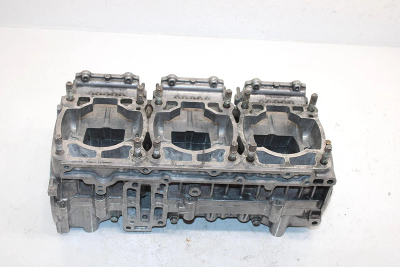 98 Polaris Xc 700 Oem Crankcase 3085511 3085575 SP130