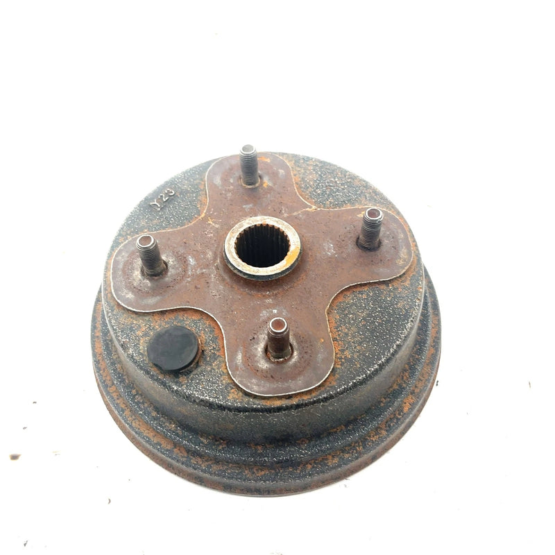 1996 Yamaha Kodiak 400 YFM400FW 4x4 OEM Front Wheel Hub 3HN-25111-02-00 AY64