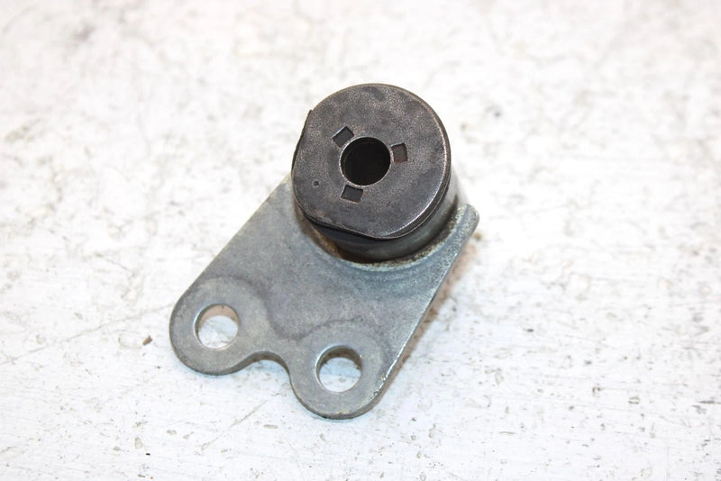 2004 Yamaha  Bruin 350 Oem Upper Engine Mount 5UH-F1316-01-00 AY24
