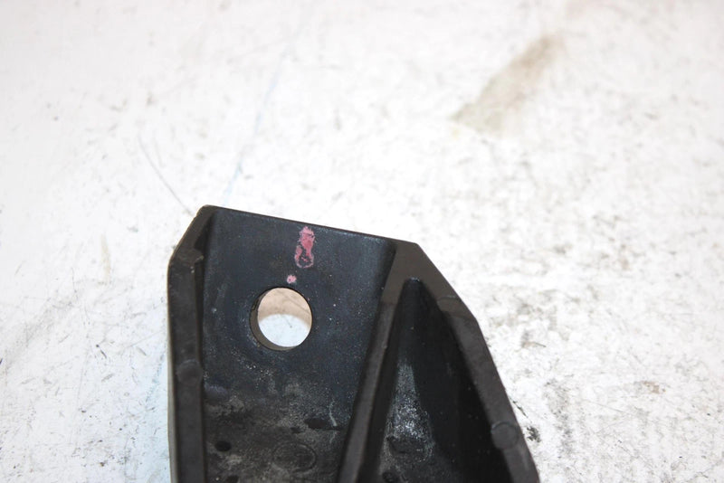 1998 Yamaha Waverunner Gp800 Oem Rear Upper Engine Mount 66E-21425-01-8P JY9