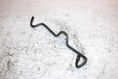 2004 Polaris Sportsman 700 Oem Seat Latch Retainer 5246076 AP143