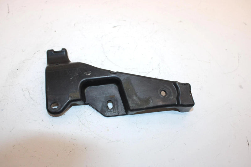 16 Can-am Outlander L Max 450 Efi Dps Oem Air Duct Support 707001262 AB5
