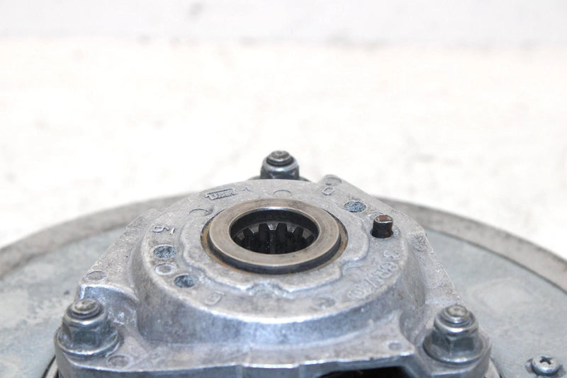 1996 Yamaha Vmax 600 Oem Secondary Fixed Clutch 8CM-17660-10-00 SY29