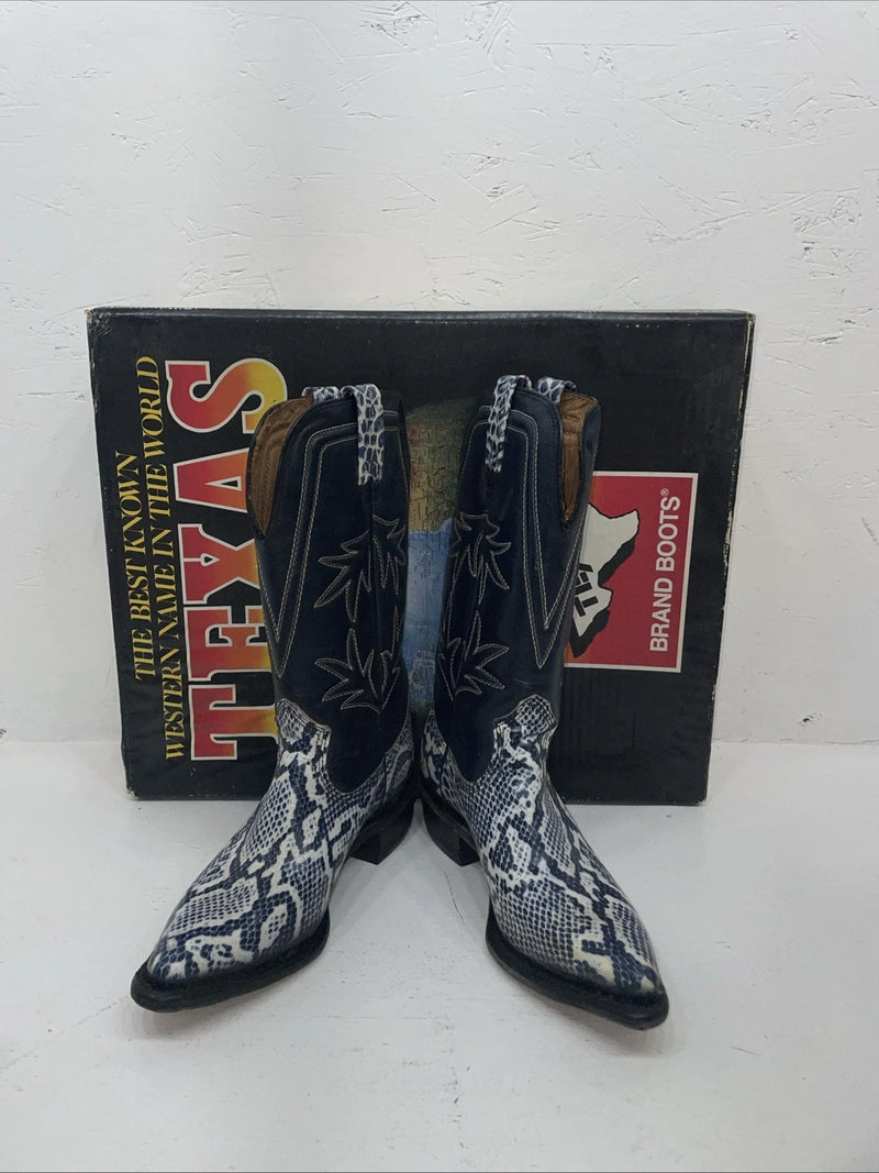 New Women’s Blue Snake Skin Texas Brand Cowboy Boots. 72 5.5 5 1/2 C. 2-41