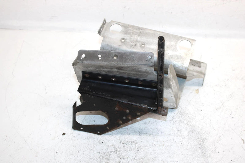92 Polaris Trail Deluxe Oem Right Footwell 2200254 SP24