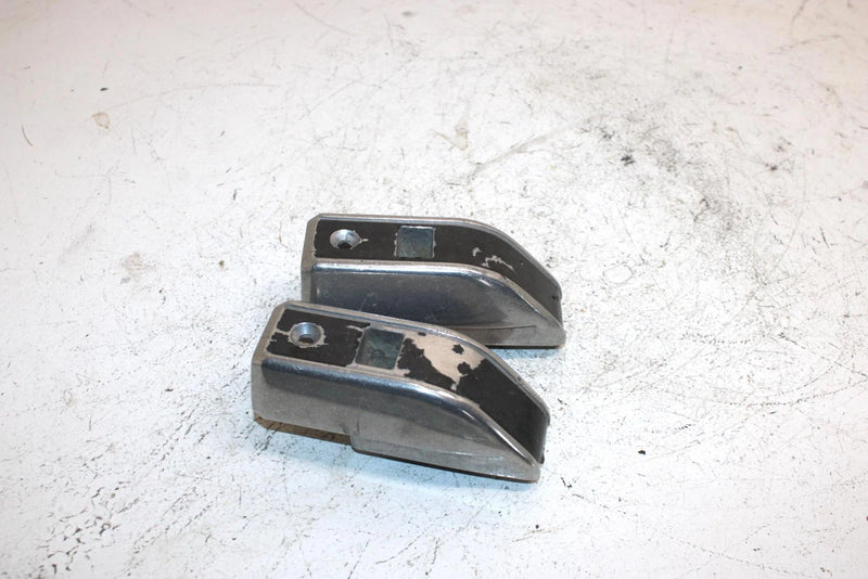 79 Yamaha Enticer 340 Et340c Oem Bumper End Cap Pair 8G8-77523-01-00 SY4