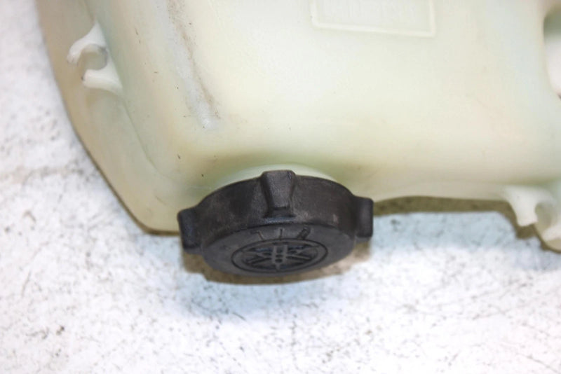 83 Yamaha Excel Iii Ec340g Oem Oil Tank And Cap 8G8-21751-00-00 SY7