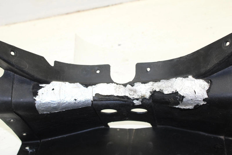2002 Yamaha Sx Viper Oem Center Belly Pan 8EK-21912-00-00 SY114